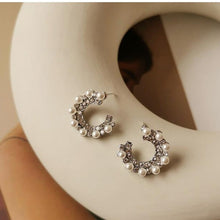 Load image into Gallery viewer, C Shape White Zircon Pearls Studs Earring