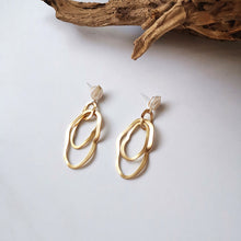 Load image into Gallery viewer, Vintage Gold Plated Irregular Oval Earrings
