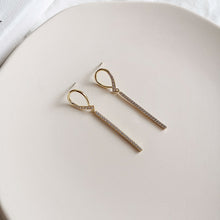 Load image into Gallery viewer, Diamante Gold Plated Oval Shape Drop Earrings