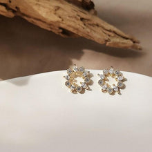 Load image into Gallery viewer, Gold Plated Diamante Petal Circle Stud Earrings