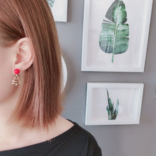 Load image into Gallery viewer, Asymmetric Christmas Tree Drop Earrings