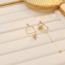 Load image into Gallery viewer, Asymmetric Circluar with Pearl Drop Earrings INS Style