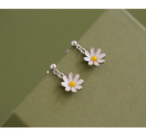 Daisy Flower Silver Earrings