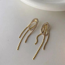 Load image into Gallery viewer, Luxury Fashion Design Gold Plated Oval Geometry Tassel Drop Earrings