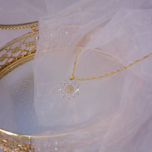 Luxury Daisy 14K Gold Filled Diamante Pendant Necklace