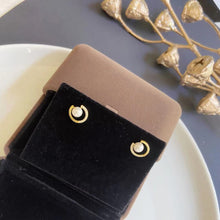Load image into Gallery viewer, Luxury Pearl C Shape DeaminateStud Earrings