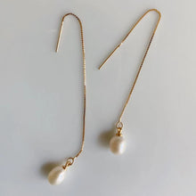 Load image into Gallery viewer, Luxury Pearl Gold Plated Silver Threader Earrings
