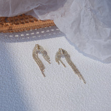 Load image into Gallery viewer, Fashion Gold Plated Zircon Tassel Chandelier