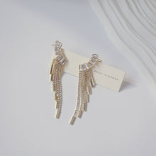 Load image into Gallery viewer, Luxury Gold Plated Korean Style Zircon Tassel Earrings