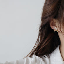 Load image into Gallery viewer, Fashion Design Luxury Zircon Gold Plated Silver Ear Cuff Stud