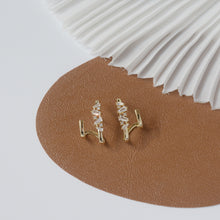 Load image into Gallery viewer, Fashion Design Luxury Zircon Gold Plated Silver Ear Cuff Stud