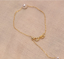 Load image into Gallery viewer, 18K Gold Plated Silver Single Pearl Chain Bracelet
