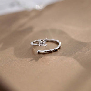 Diamante Leaf Adjustable Ring