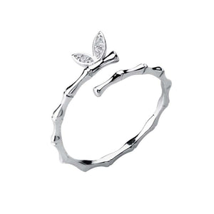 Diamante Leaf Adjustable Ring