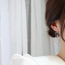 Load image into Gallery viewer, Popular Fashion Gold Plated Diamante Chandelier Tassel Earrings
