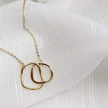 Load image into Gallery viewer, Gold Plated Snake Chain Double Circular Necklace
