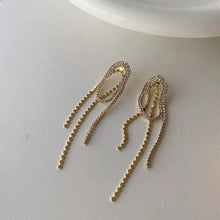Load image into Gallery viewer, Luxury Fashion Design Gold Plated Oval Geometry Tassel Drop Earrings
