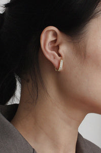 Fashion Design 6 Shape Huggies Ear Studs with Zircon