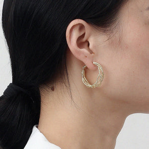 Luxury 14K Gold Plated Thread Twist Chic Huggies Earrings