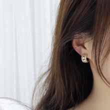 Load image into Gallery viewer, Fashion Gold Plated C Shape Zircon Ear Cuff Ear Studs
