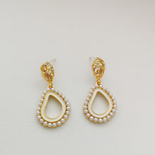 Load image into Gallery viewer, Water Drop Shape Drop Earrings with Mini Pearls
