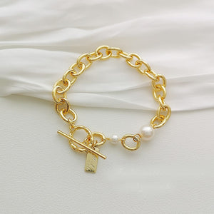 Luxury Fashion Interlocking Chic Chain Bracelet with Pearl