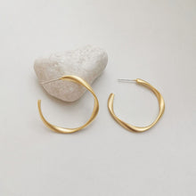 Load image into Gallery viewer, C Shape Hoop Pierced Earrings Golden &amp; Silver Colour
