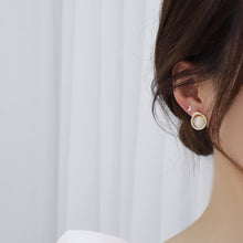 Load image into Gallery viewer, Elegant Gold Plated Cat&#39;s Eye Stone Ear Studs Earrings
