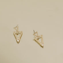Load image into Gallery viewer, Luxury Double Triangle Zircon Diamante Ear Studs
