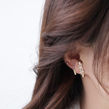 Load image into Gallery viewer, Fashion Design Luxury Zircon Gold Plated Silver Ear Cuff Stud
