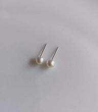 Load image into Gallery viewer, Cultured Freshwater Pearl 6mm 8mm Stud Earrings in Silver
