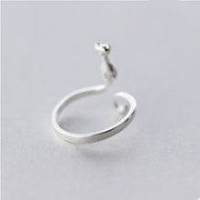 Load image into Gallery viewer, Silver Adjustable Cat Decoration Ring
