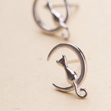 Load image into Gallery viewer, Silver Cat C Shape Stud Earrings
