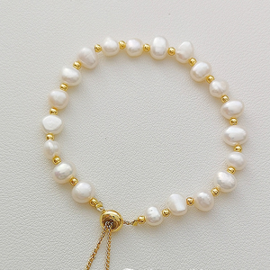 Freshwater Cultured Irregular Pearl Single Strand Bracelet